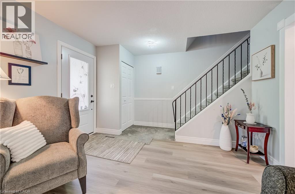 7 Vintage Crescent, Kitchener, Ontario N2P 1L1 - Photo 14 - 40863318