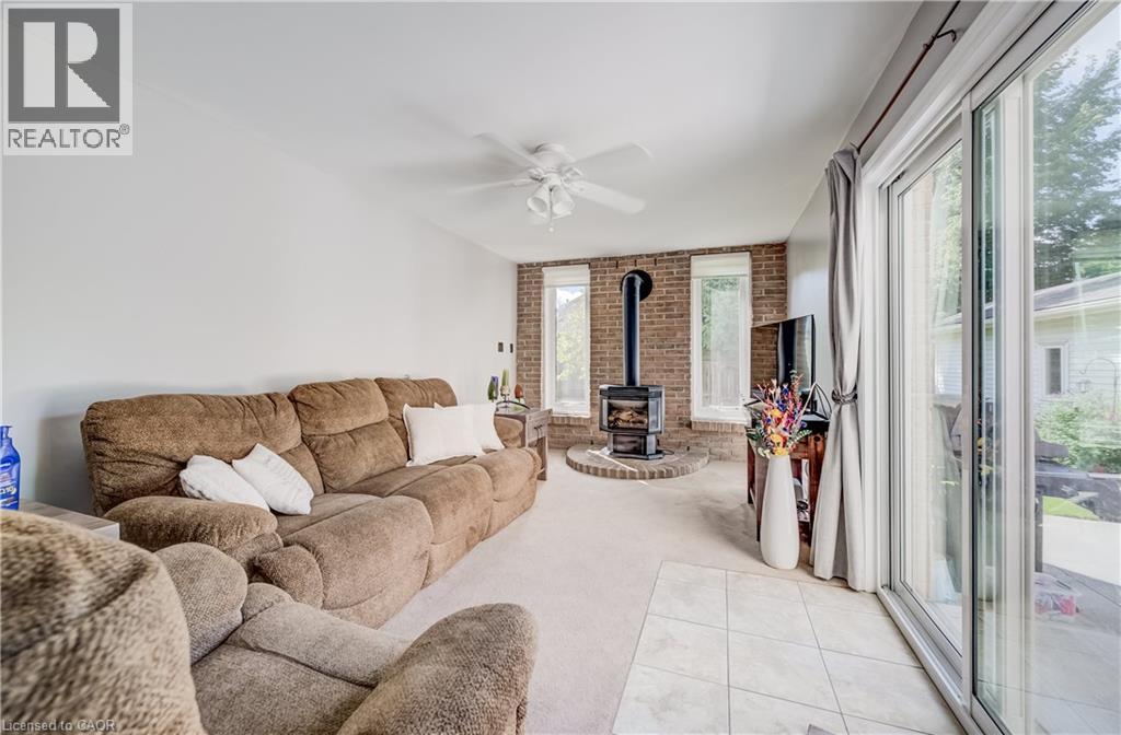 7 Vintage Crescent, Kitchener, Ontario N2P 1L1 - Photo 24 - 40863318