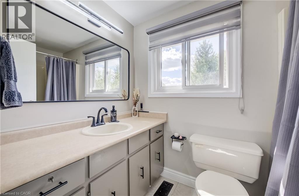 7 Vintage Crescent, Kitchener, Ontario N2P 1L1 - Photo 29 - 40863318