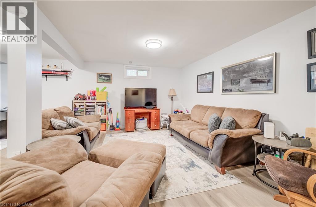 7 Vintage Crescent, Kitchener, Ontario N2P 1L1 - Photo 32 - 40863318