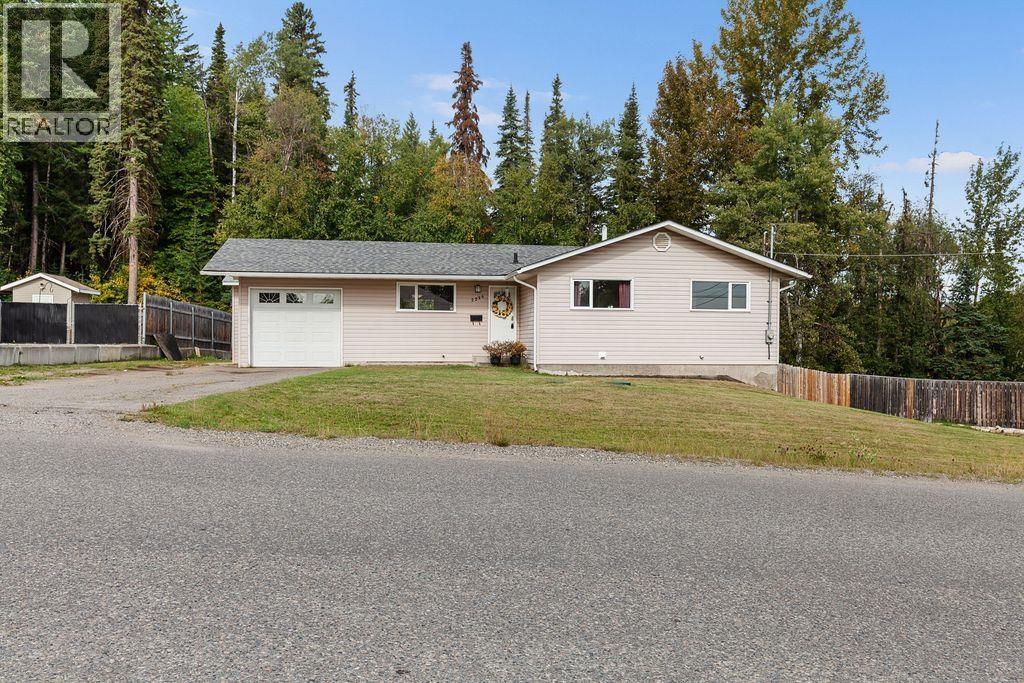 2236 Croft Road, Prince George, British Columbia  V2K 3W4 - Photo 1 - R3165892