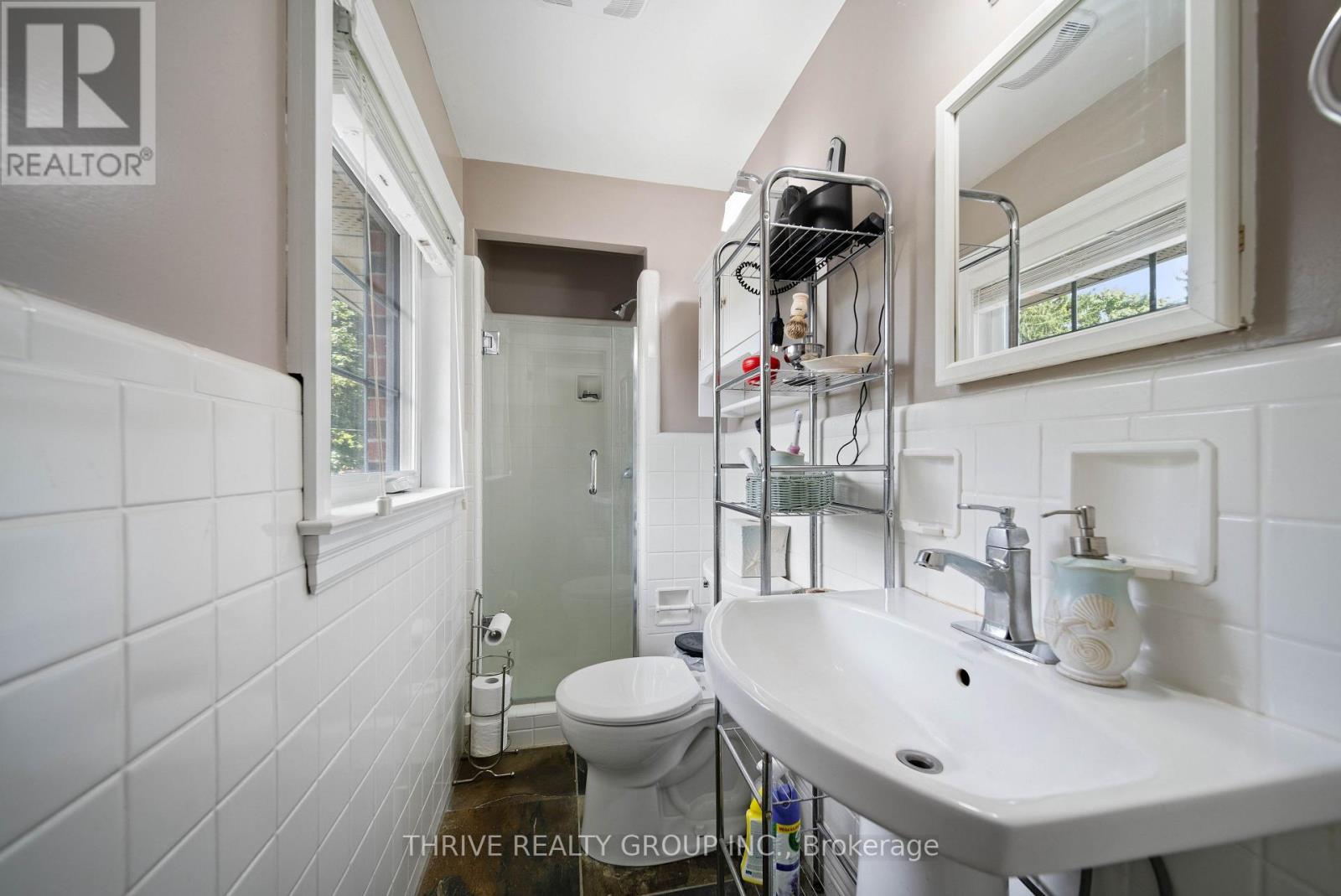 1067 Lombardo Avenue, London East, Ontario  N6A 2X9 - Photo 22 - X13788344