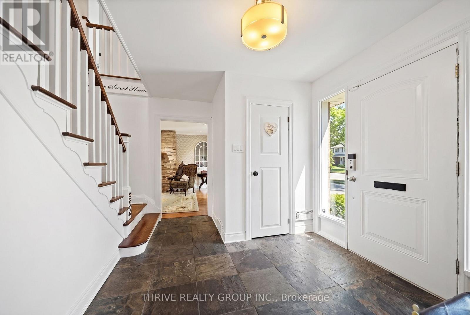1067 Lombardo Avenue, London East, Ontario  N6A 2X9 - Photo 8 - X13788344