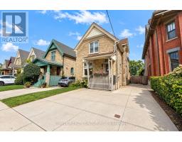 UPPER - 162 TECUMSEH AVENUE E, London South, Ontario