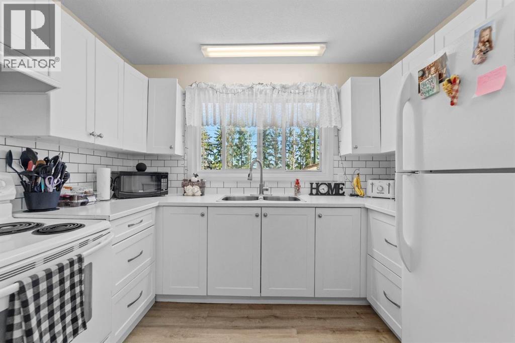 6404a 45 Avenue, Camrose, Alberta  T4V 0C2 - Photo 7 - A2322734