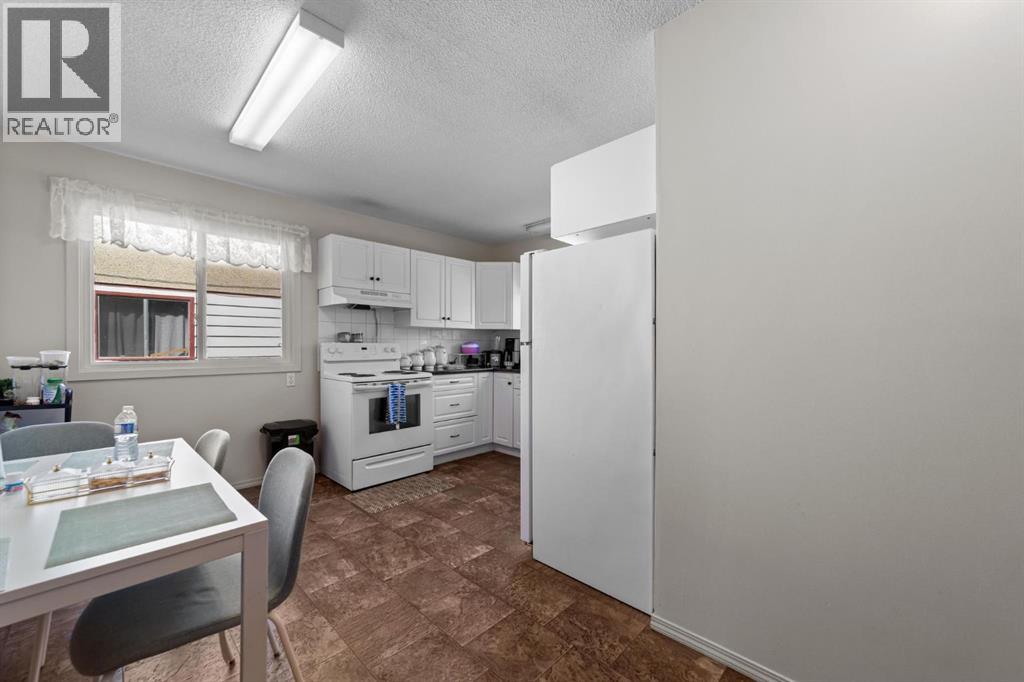 6404b 45 Avenue, Camrose, Alberta  T4V 0C2 - Photo 7 - A2322879