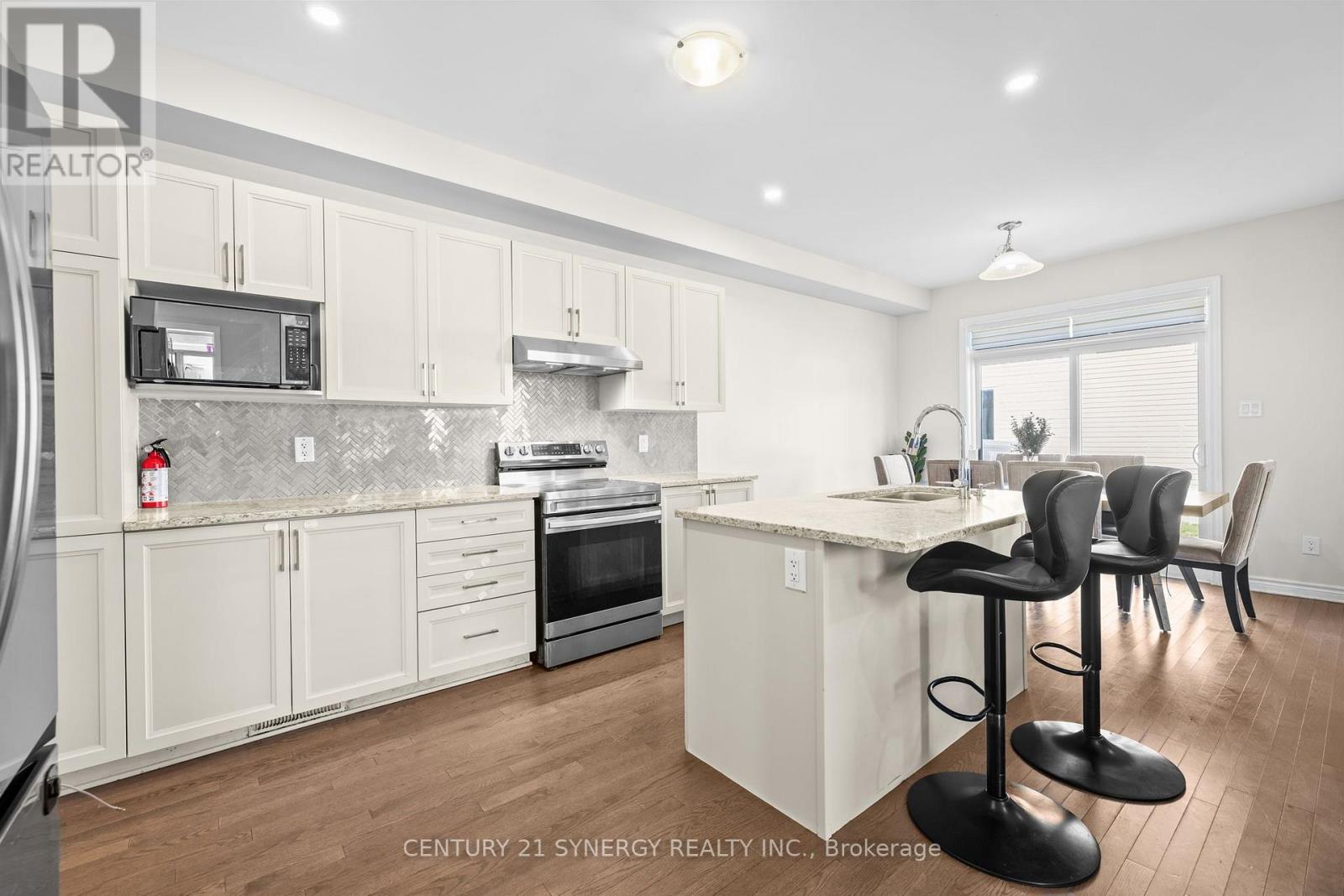 54 Eramosa Crescent, Ottawa, Ontario  K2T 0R3 - Photo 11 - X13788336