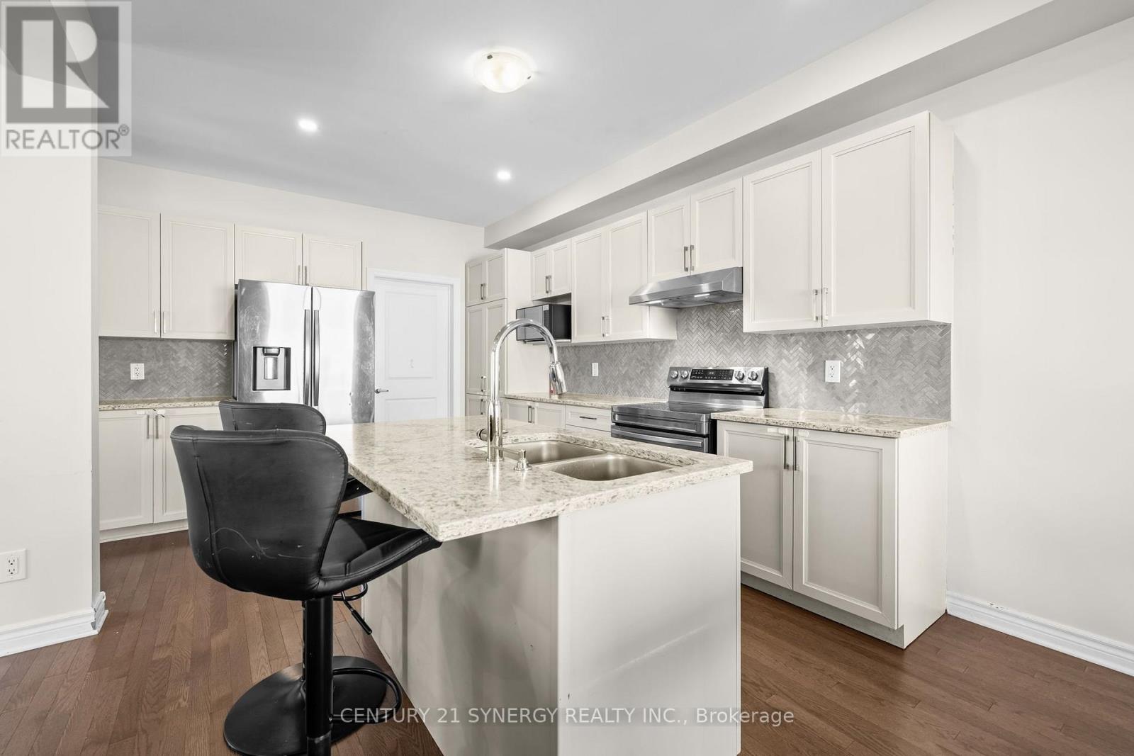 54 Eramosa Crescent, Ottawa, Ontario  K2T 0R3 - Photo 14 - X13788336
