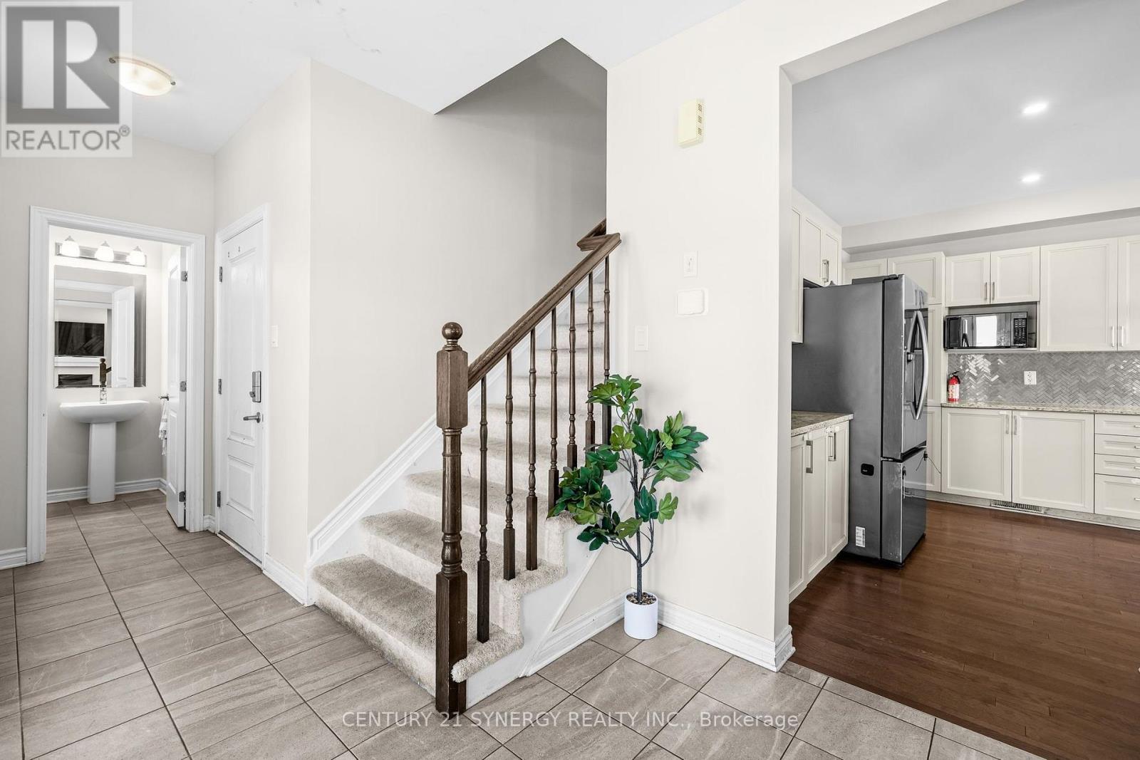 54 Eramosa Crescent, Ottawa, Ontario  K2T 0R3 - Photo 6 - X13788336
