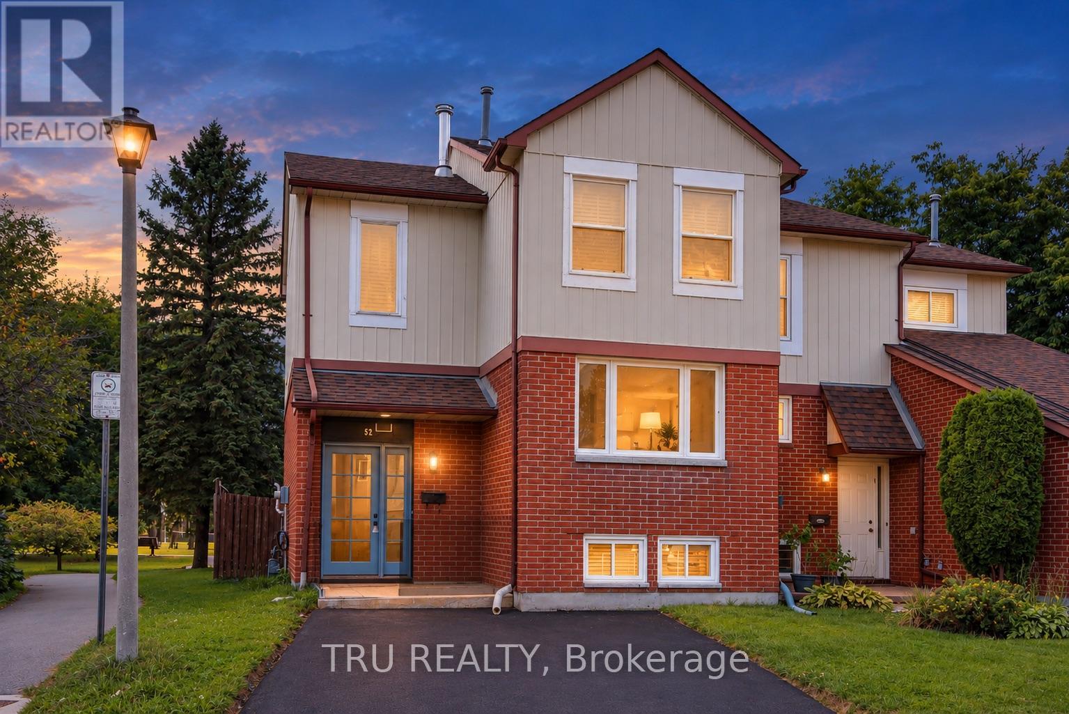 52 GREENBORO CRESCENT, Ottawa, Ontario