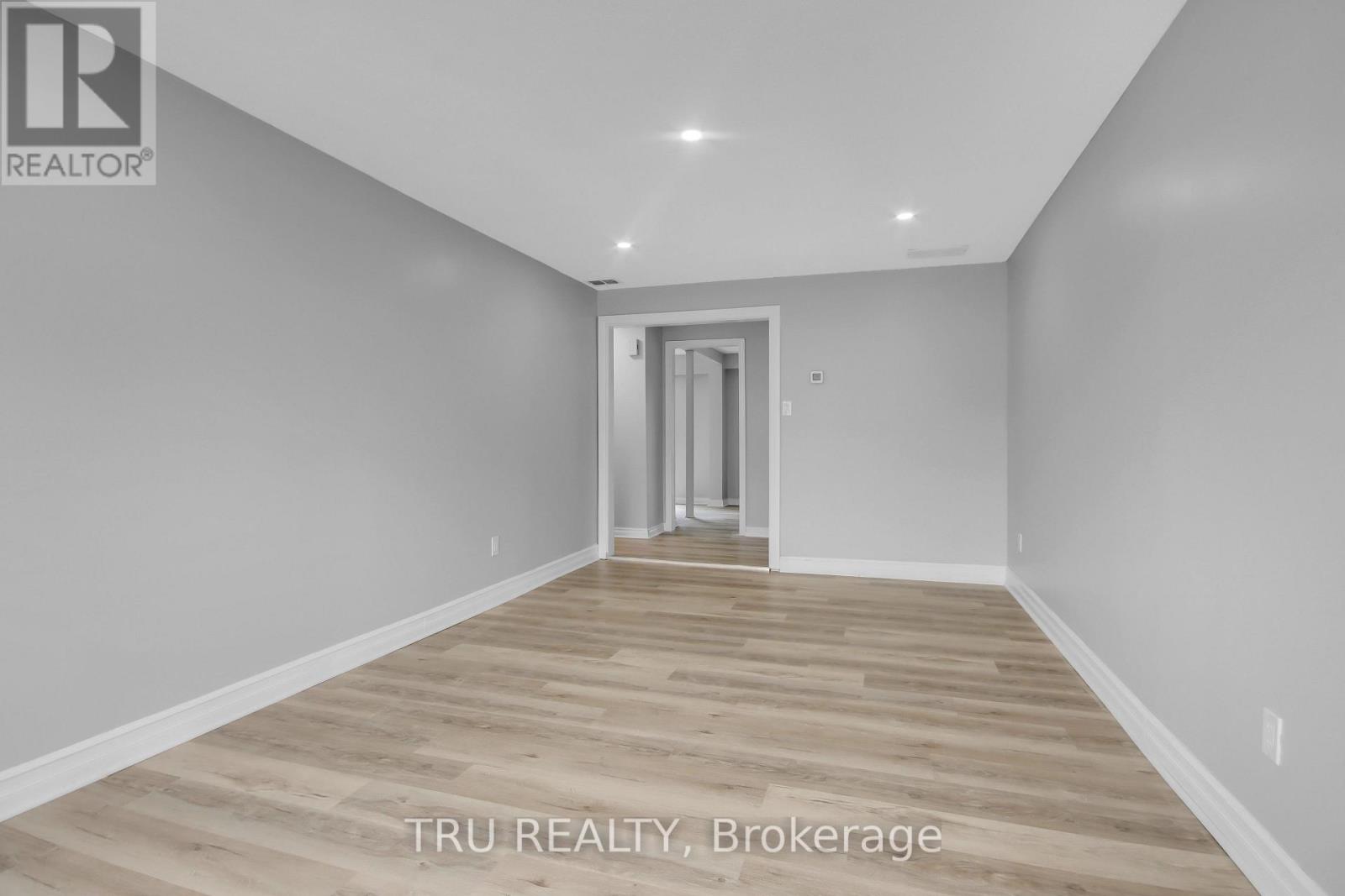 52 Greenboro Crescent, Ottawa, Ontario  K1T 1W5 - Photo 6 - X13788338