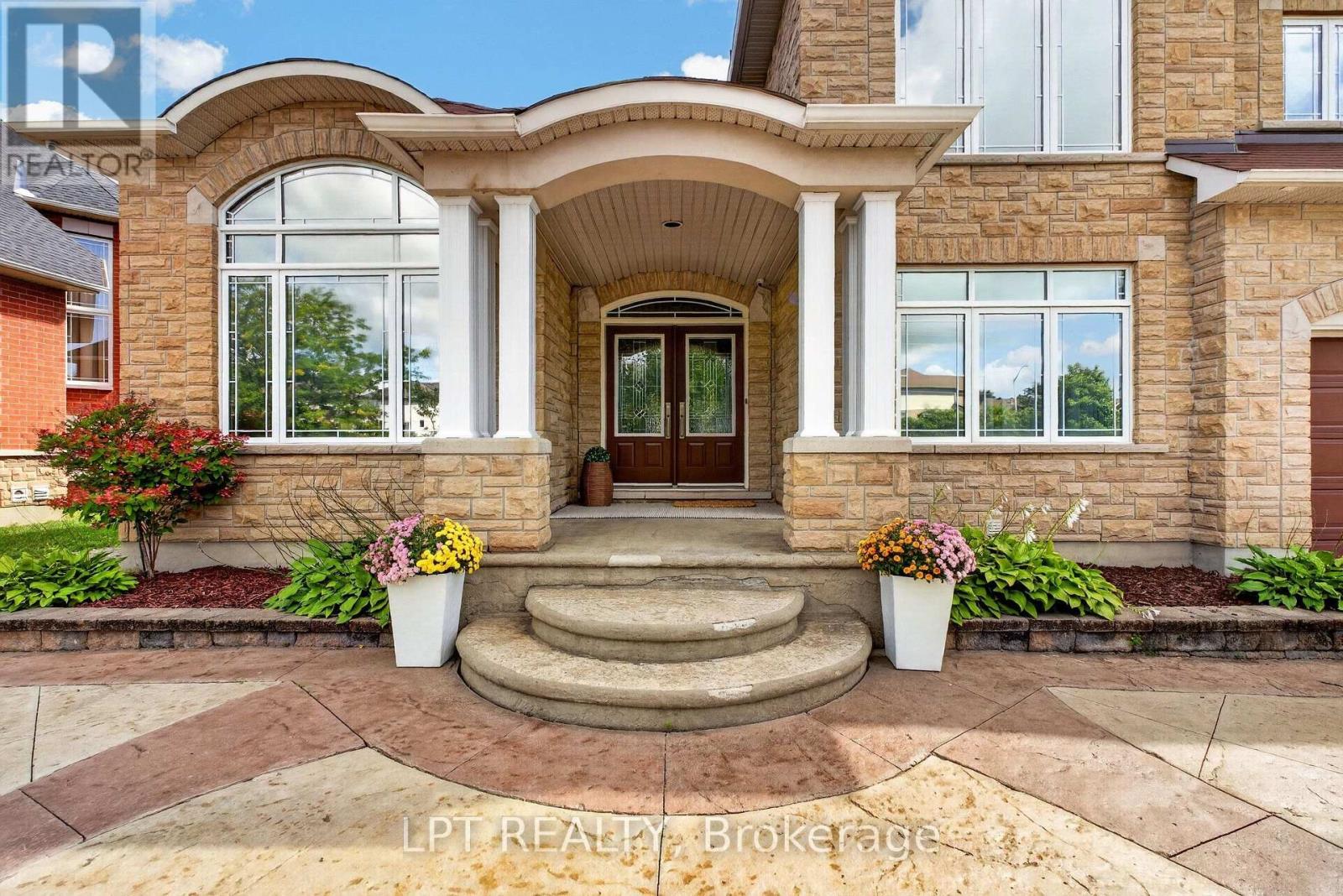 62 Tradewinds Drive, Ottawa, Ontario  K2G 6Y8 - Photo 4 - X13788382