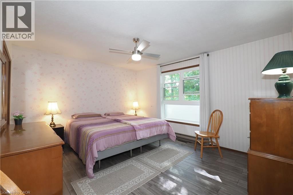 185 Southwood Drive, Kitchener, Ontario  N2E 2B2 - Photo 11 - 40863239
