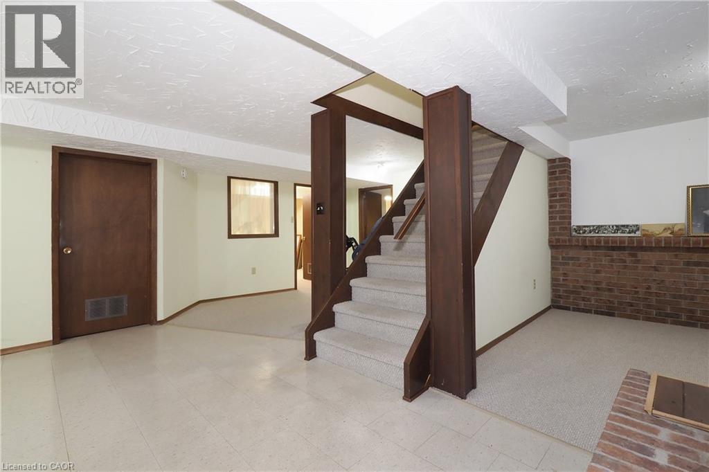 185 Southwood Drive, Kitchener, Ontario  N2E 2B2 - Photo 17 - 40863239