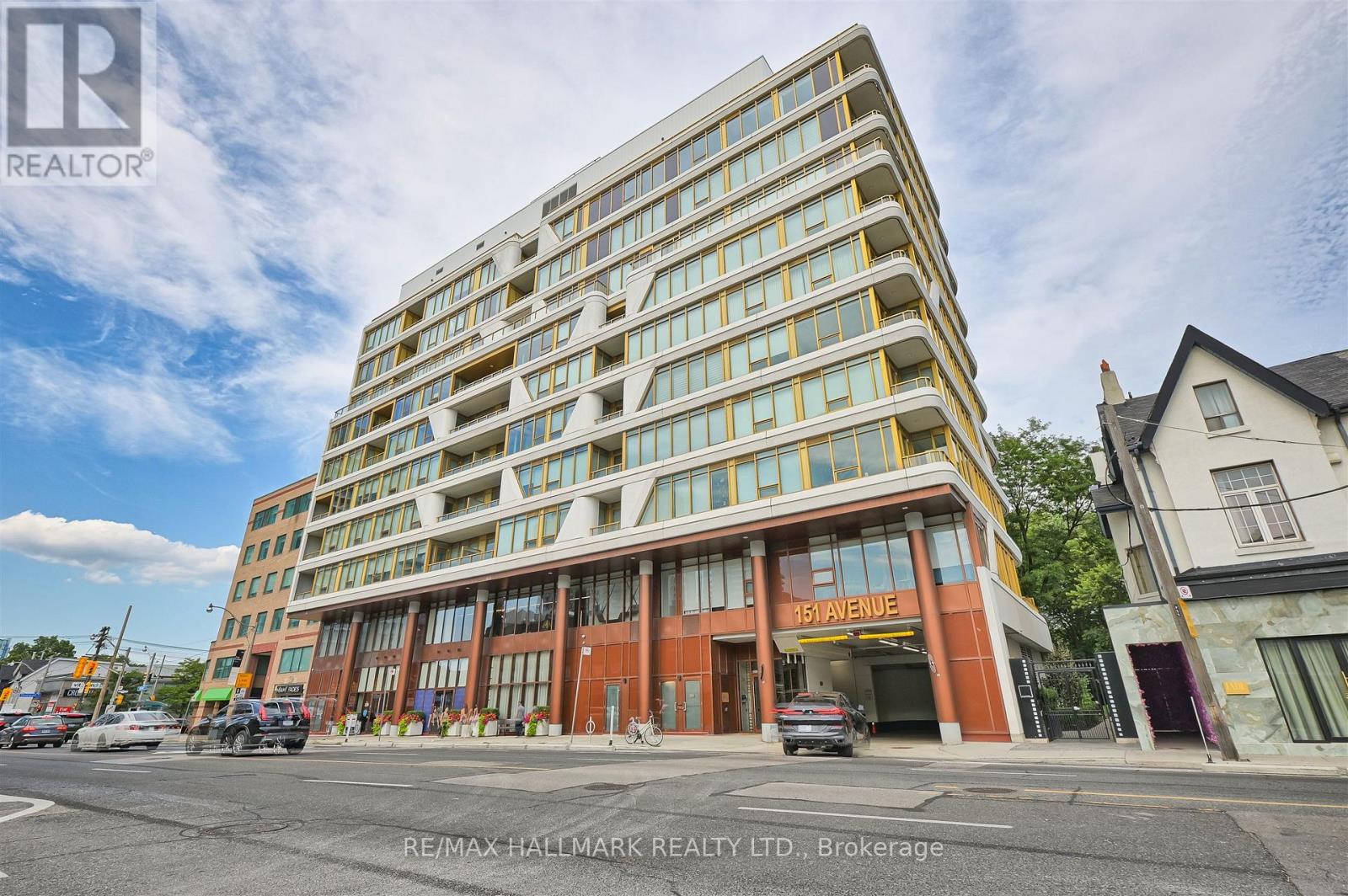 803 - 151 AVENUE ROAD, Toronto, Ontario