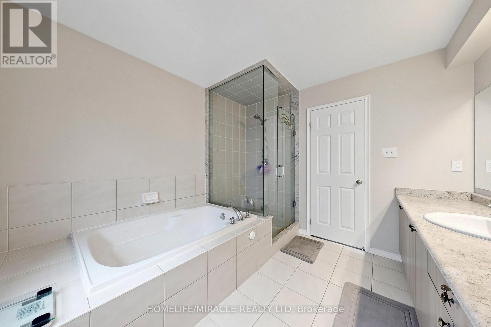 2725 Deputy Minister Path, Oshawa, Ontario  L1L 0M7 - Photo 43 - E13788342