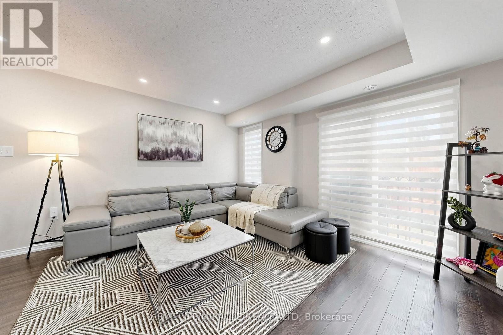 2725 Deputy Minister Path, Oshawa, Ontario  L1L 0M7 - Photo 6 - E13788342