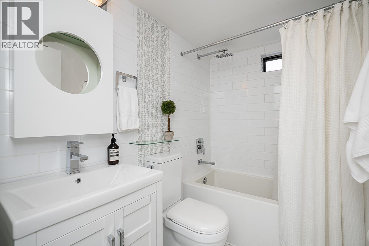 902 1616 W 13 Avenue, Vancouver, British Columbia  V6J 2G6 - Photo 23 - R3165857