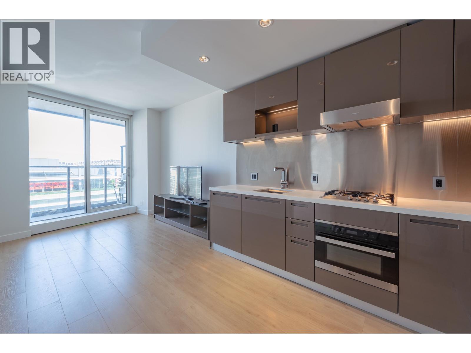 37XX 777 RICHARDS STREET, vancouver, British Columbia