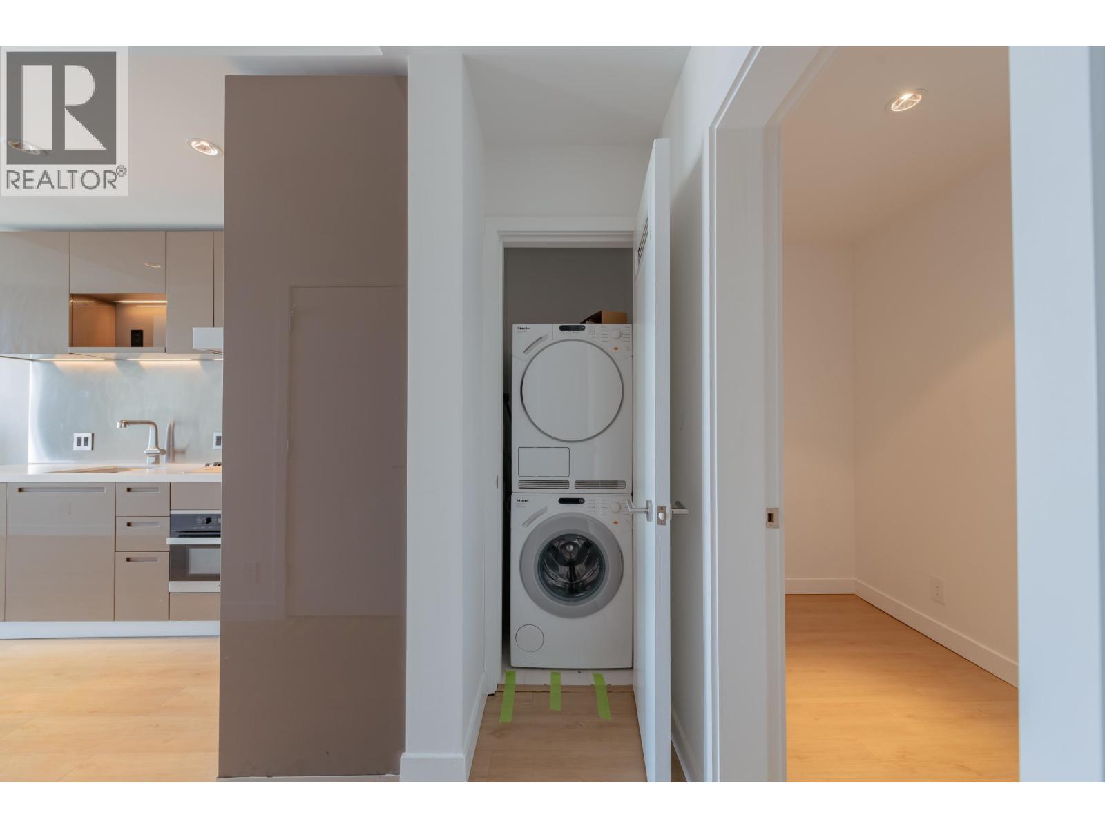 37xx 777 Richards Street, Vancouver, British Columbia  V6B 0M6 - Photo 10 - R3165893