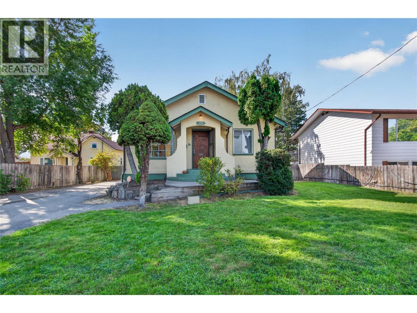 244 Conklin Avenue, Penticton, British Columbia