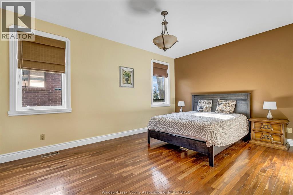 425 Country Club Drive, Windsor, Ontario  N9G 3G9 - Photo 10 - 26022623