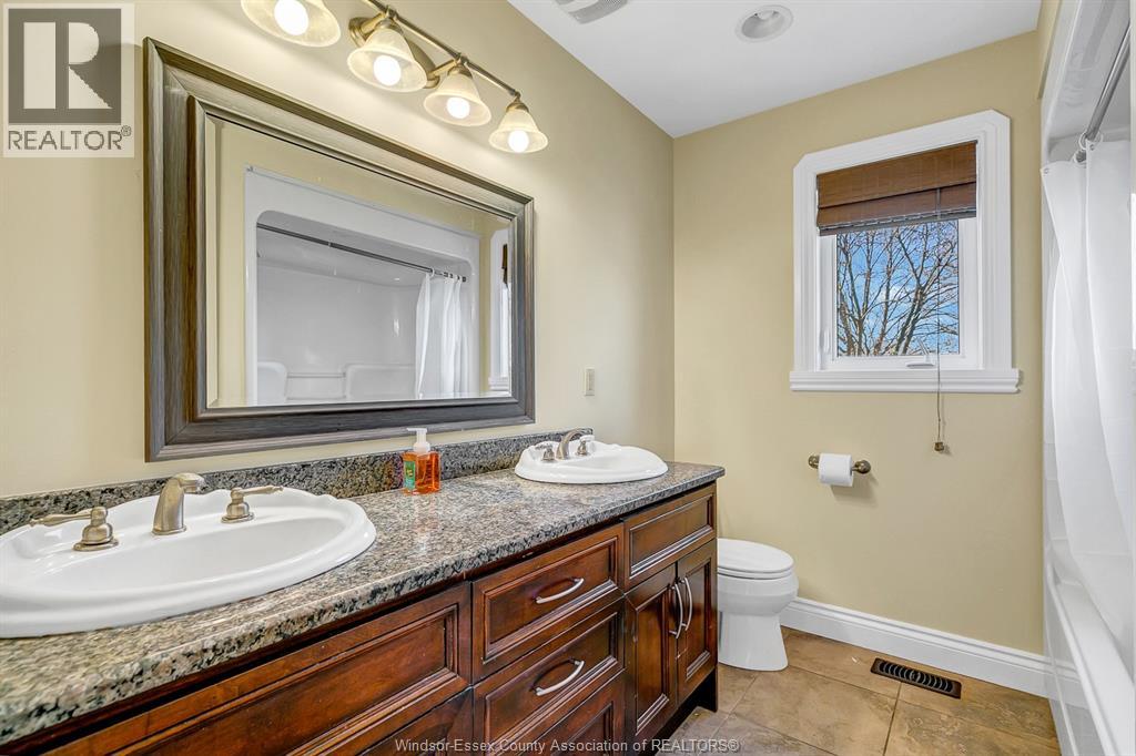 425 Country Club Drive, Windsor, Ontario  N9G 3G9 - Photo 25 - 26022623