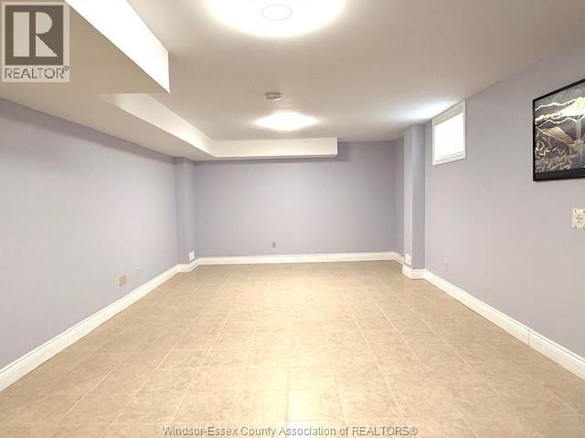 425 Country Club Drive, Windsor, Ontario  N9G 3G9 - Photo 30 - 26022623