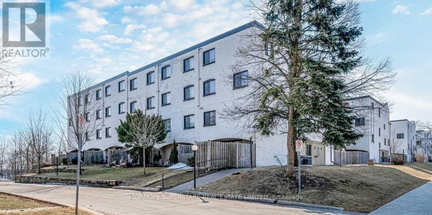 165 - 1066 Falgarwood Drive, Oakville, Ontario  L6H 2P3 - Photo 1 - W13788374