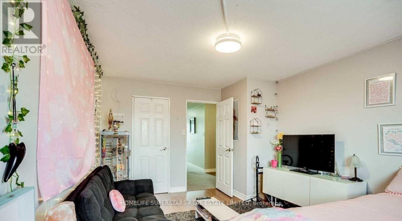 165 - 1066 Falgarwood Drive, Oakville, Ontario  L6H 2P3 - Photo 6 - W13788374