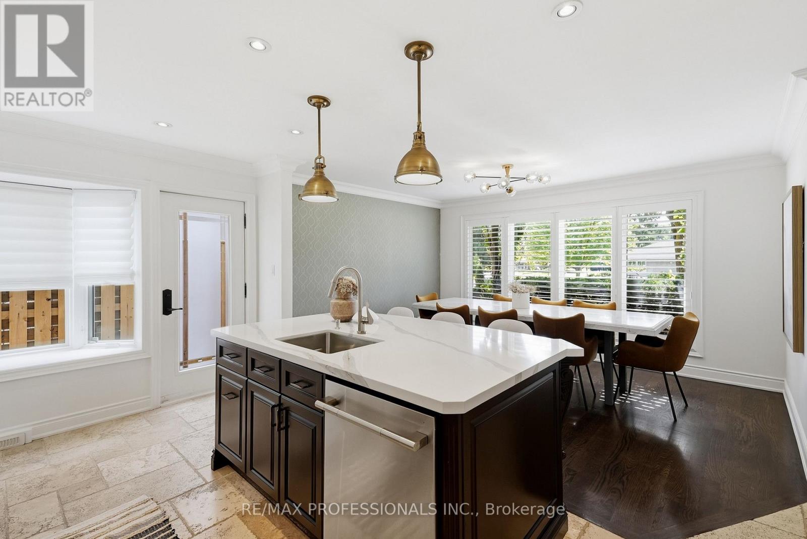 61 Abilene Drive, Toronto, Ontario  M9A 2N1 - Photo 17 - W13788402
