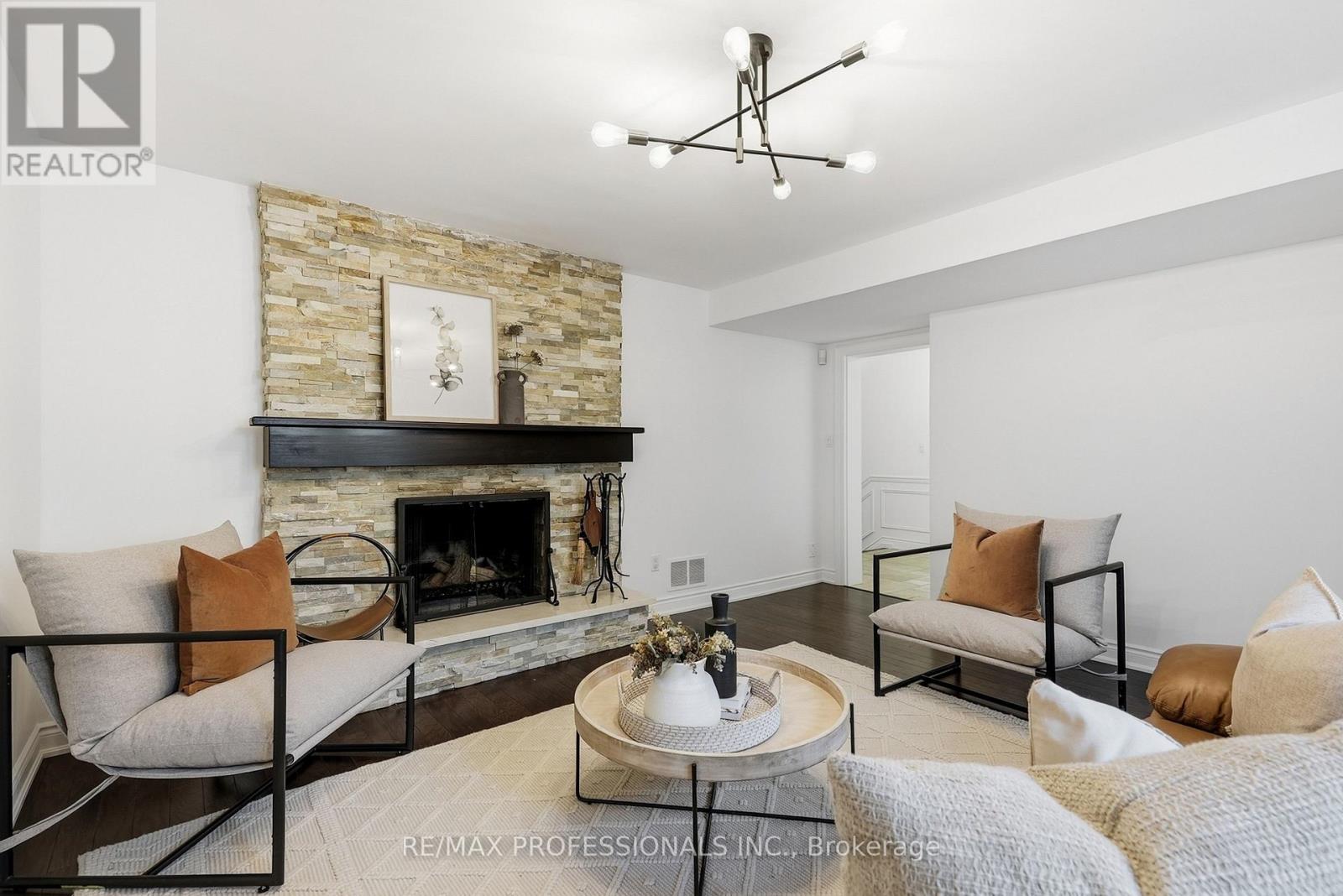 61 Abilene Drive, Toronto, Ontario  M9A 2N1 - Photo 36 - W13788402