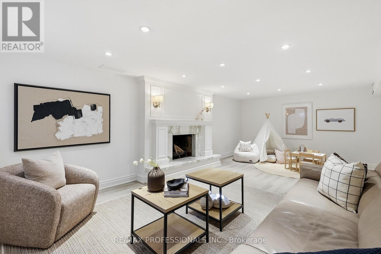 61 Abilene Drive, Toronto, Ontario  M9A 2N1 - Photo 39 - W13788402