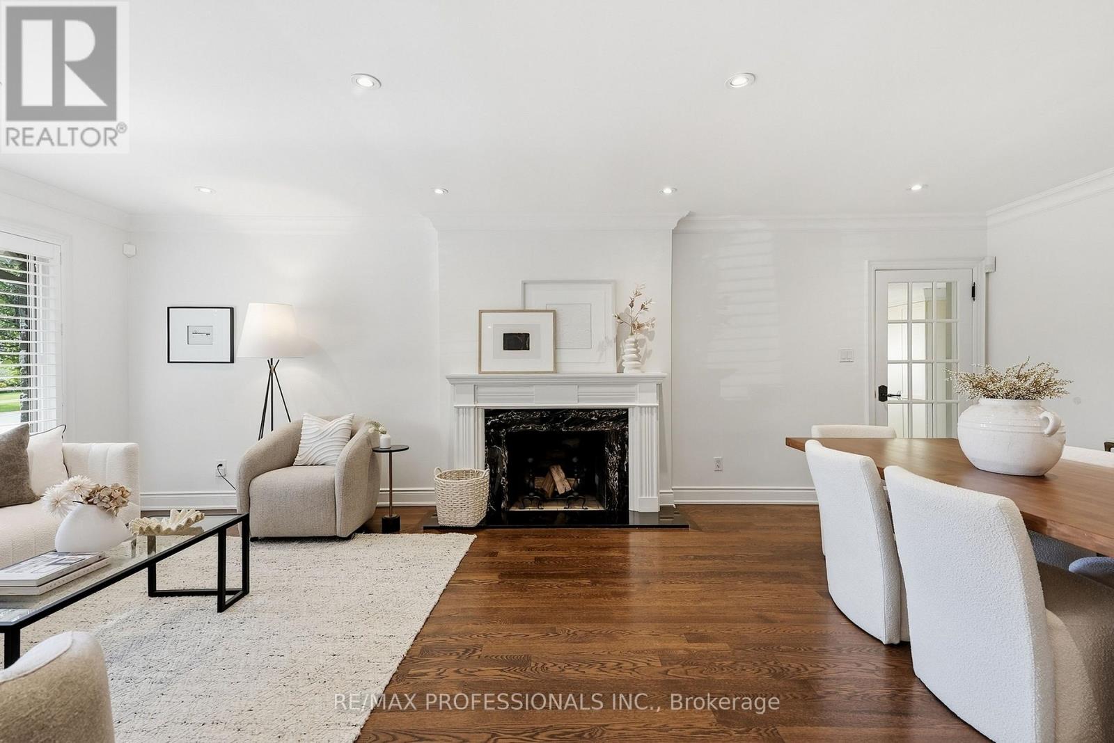 61 Abilene Drive, Toronto, Ontario  M9A 2N1 - Photo 8 - W13788402