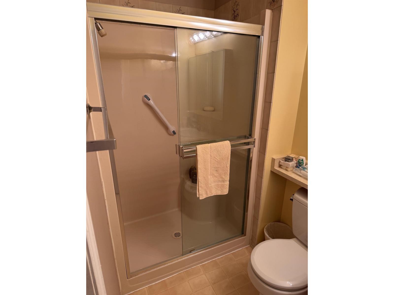 18366 64 Avenue, Surrey, British Columbia  V3S 8A7 - Photo 15 - R3165677