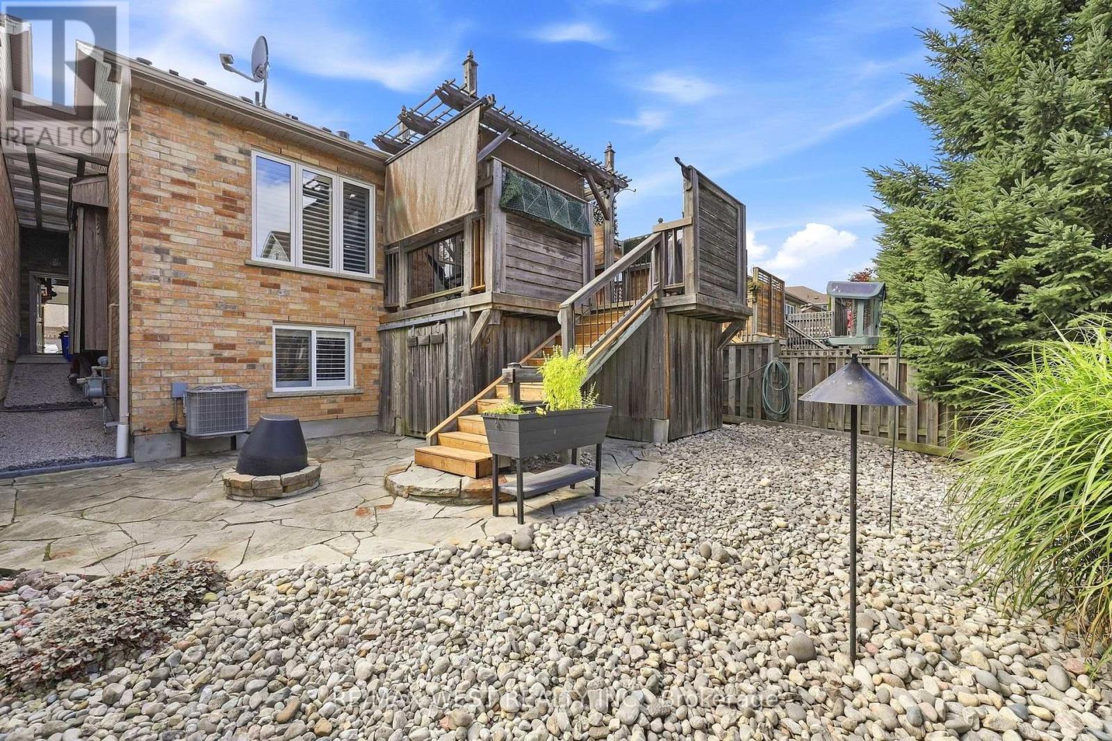 916 Silversmith Street, London North, Ontario  N6H 5T5 - Photo 12 - X13788366