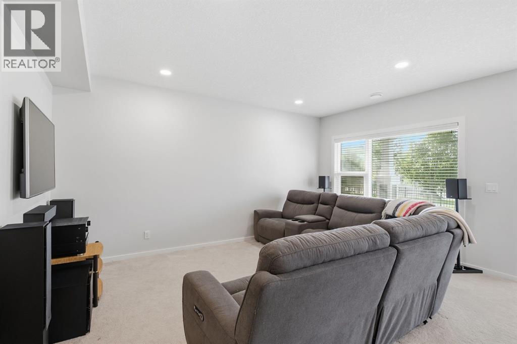 24 Sunrise Common, Cochrane, Alberta  T4C 2R8 - Photo 39 - A2344878
