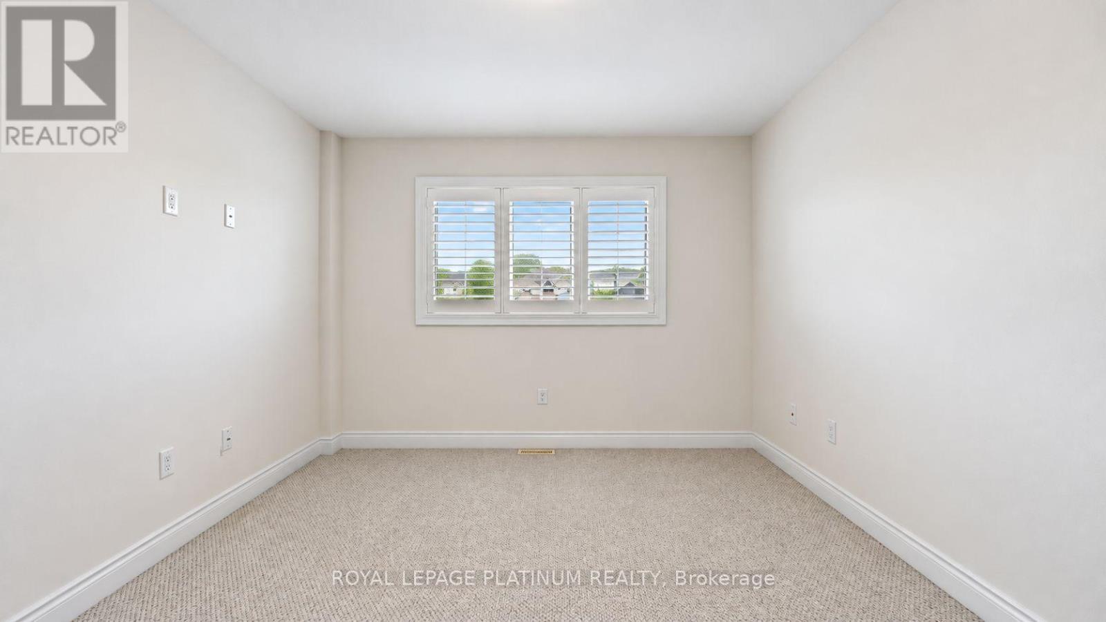 146 Sandringham Drive, Barrie, Ontario  L4M 0C9 - Photo 13 - S13785308