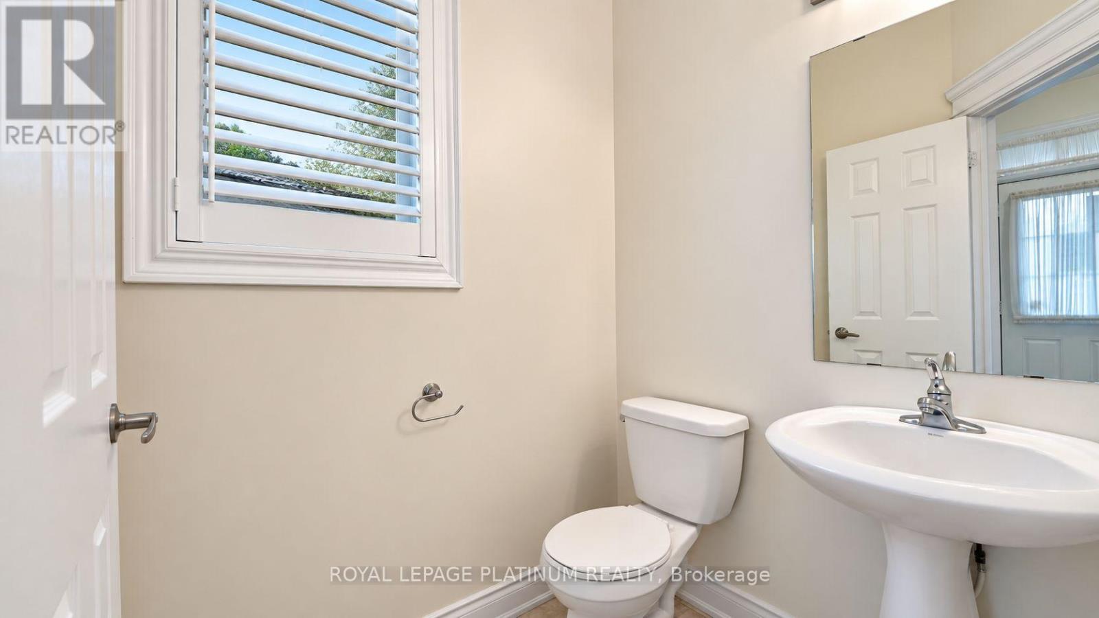 146 Sandringham Drive, Barrie, Ontario  L4M 0C9 - Photo 10 - S13785308