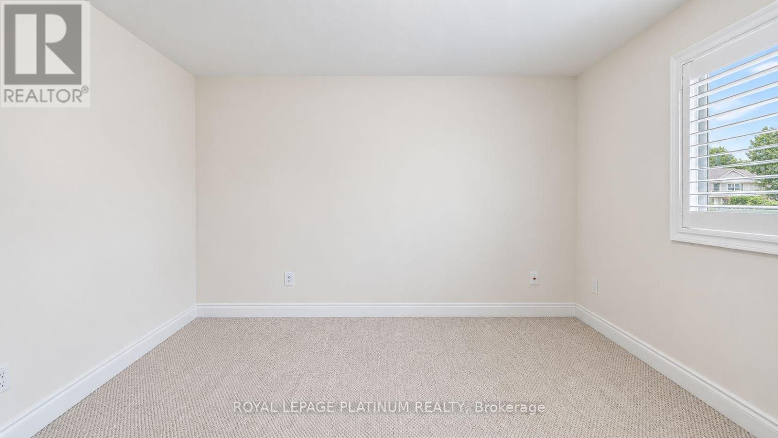 146 Sandringham Drive, Barrie, Ontario  L4M 0C9 - Photo 14 - S13785308
