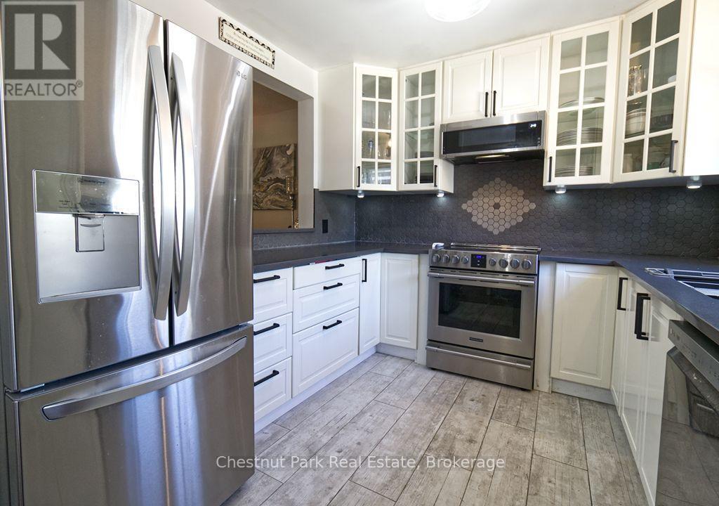 24 Starboard Road, Collingwood, Ontario  L9Y 5C8 - Photo 19 - S13787012