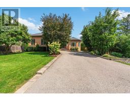 83 BURNDEAN COURT, Richmond Hill, Ontario
