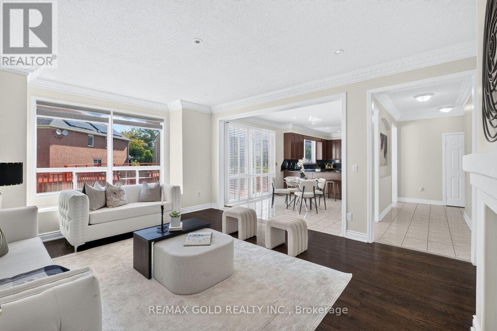 70 Maldives Crescent, Brampton, Ontario  L6P 1L1 - Photo 17 - W13786376
