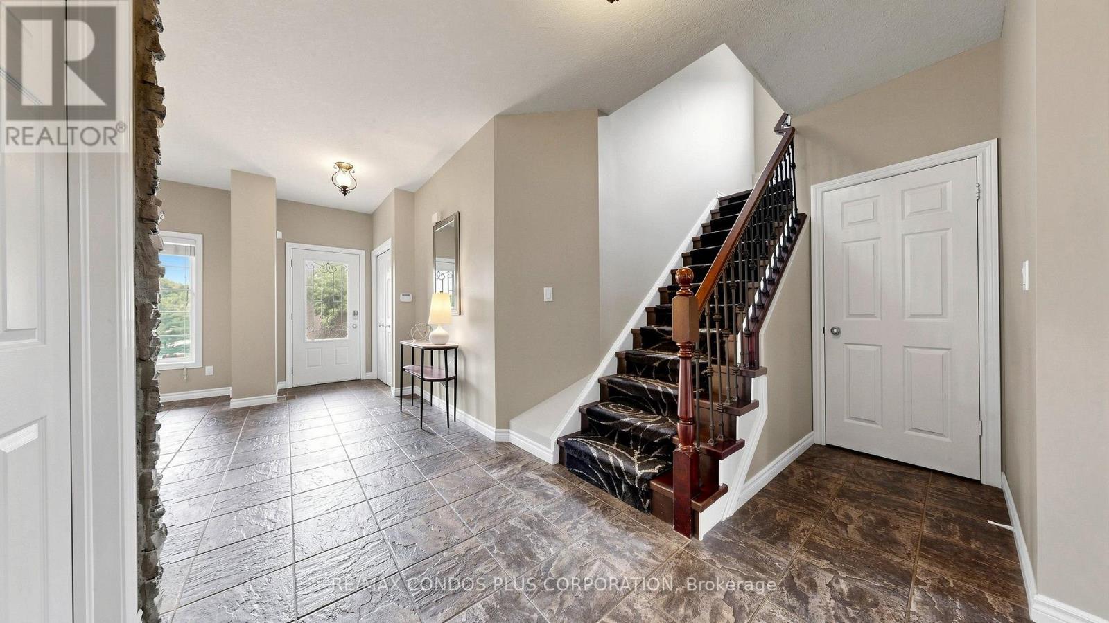 859 Brandenburg Boulevard, Waterloo, Ontario  N2T 2X6 - Photo 22 - X13788048
