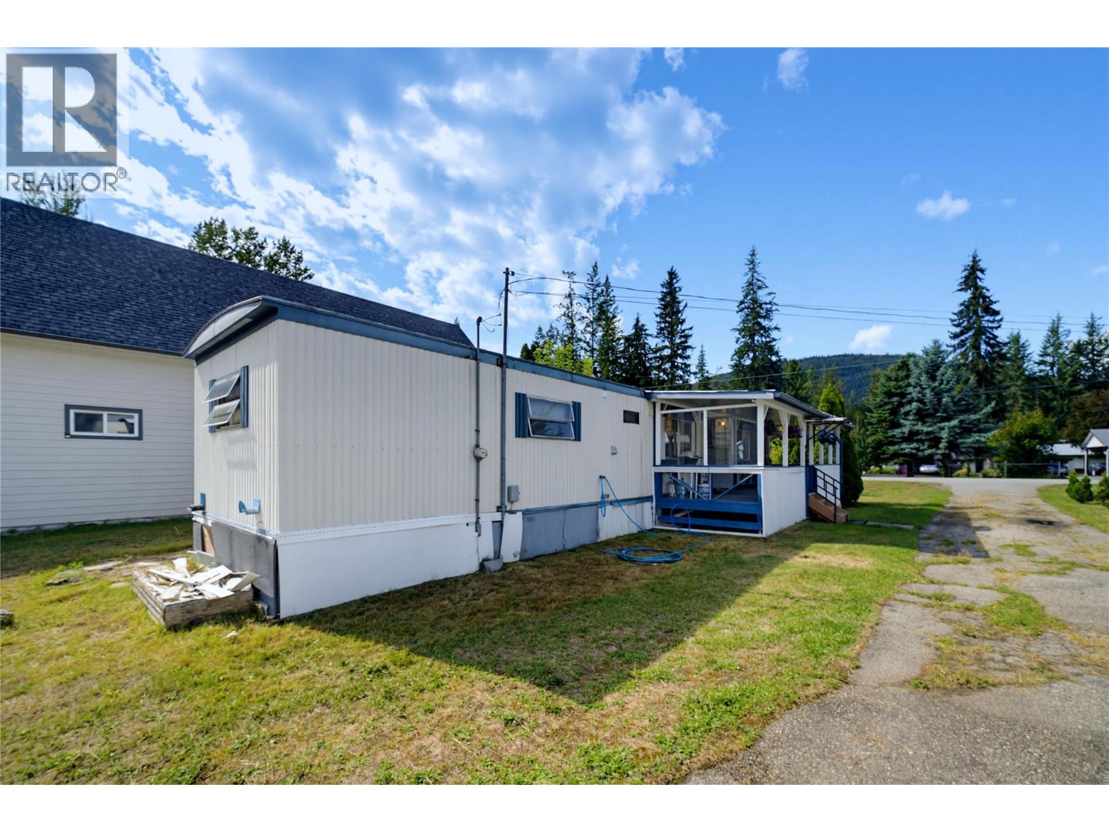 405 Gillis Avenue, Sicamous, British Columbia  V0E 2V1 - Photo 43 - 10400970