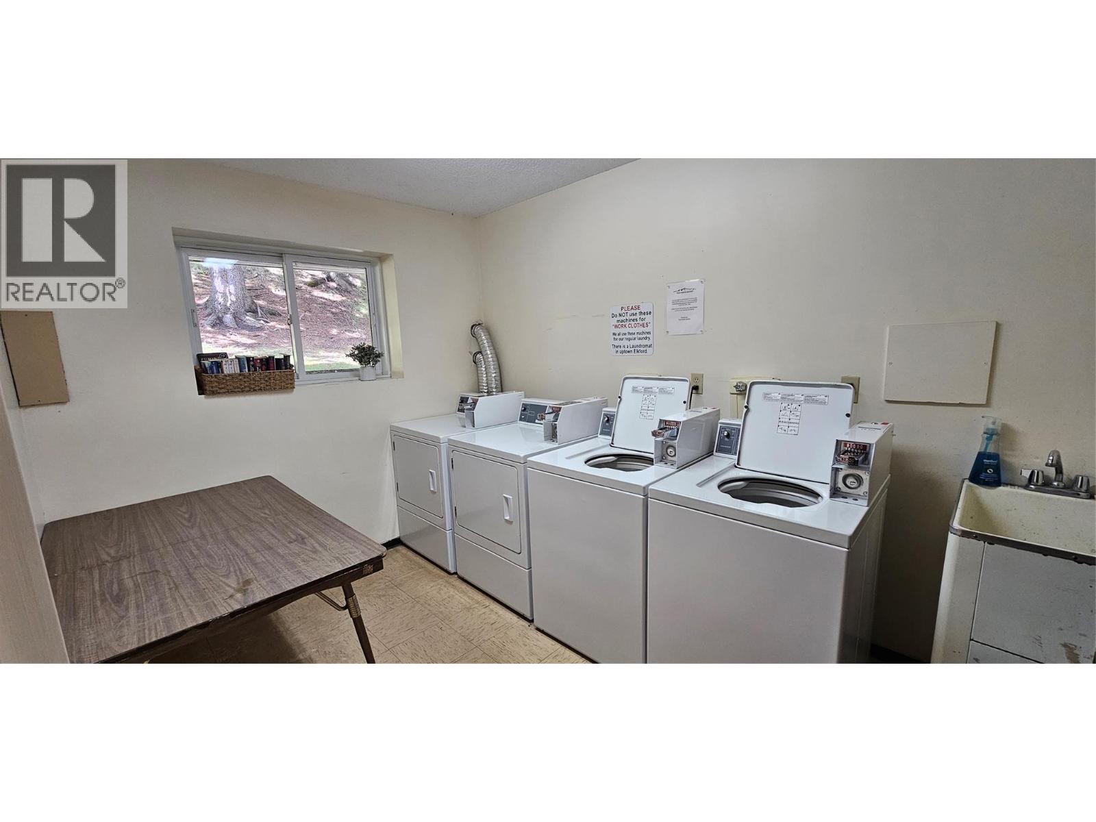 1335 Alpine Drive Unit# 301a, Elkford, British Columbia  V0B 1H0 - Photo 21 - 10399505