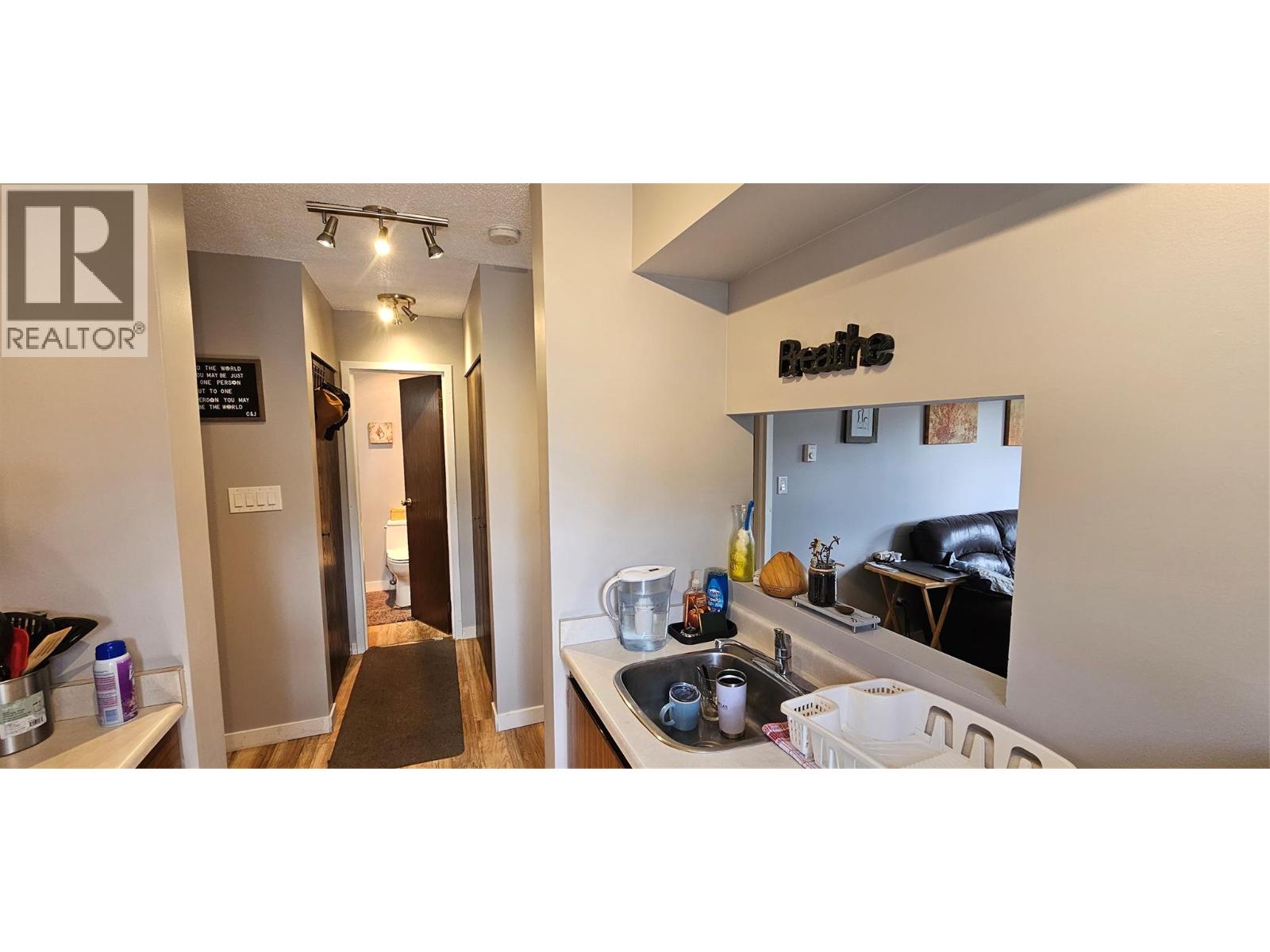 1335 Alpine Drive Unit# 301a, Elkford, British Columbia  V0B 1H0 - Photo 11 - 10399505