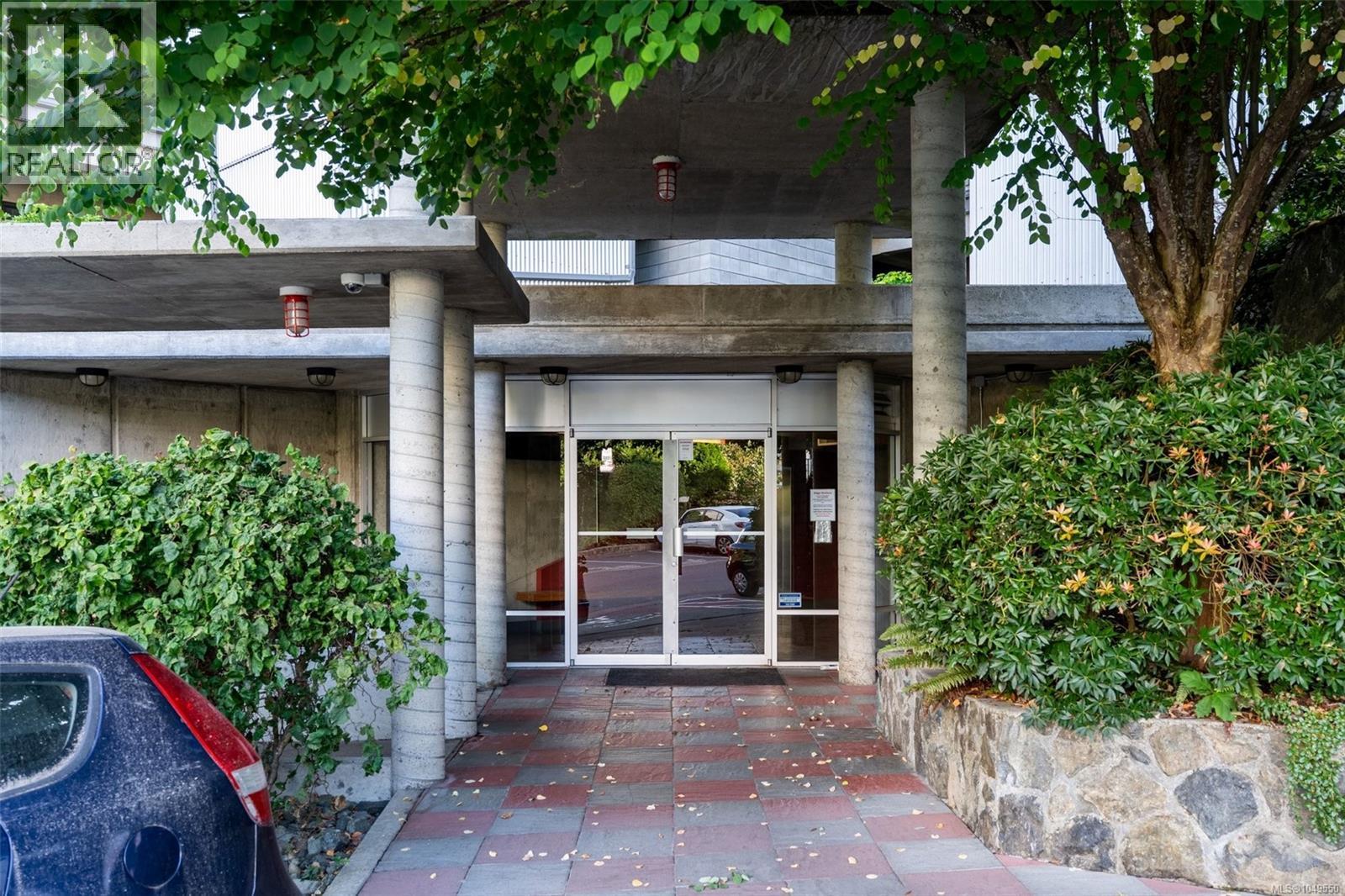 212 455 Sitkum Rd, Victoria, British Columbia  V9A 7N9 - Photo 7 - 1049550