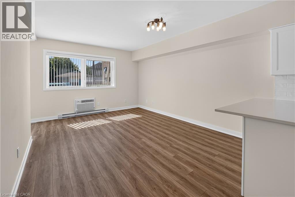 3364 Montrose Road Unit# 108, Niagara Falls, Ontario  L2H 0J8 - Photo 17 - 40863187