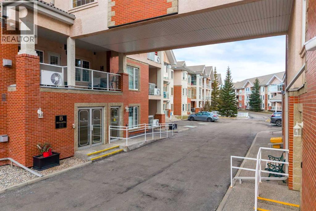 367, 223 Tuscany Springs Boulevard NW, Calgary, Alberta  T3L 2M2 - Photo 2 - A2344694